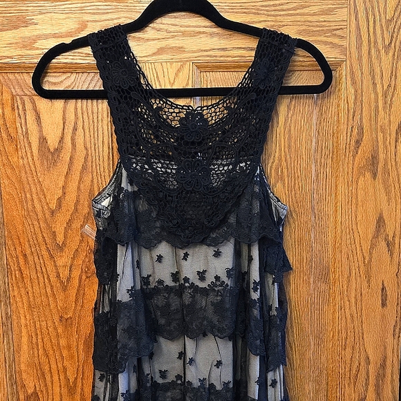 Rancho Estancia Lace Layered Dress 💲BUNDLE AND SAVE BIG💲 - Picture 3 of 3